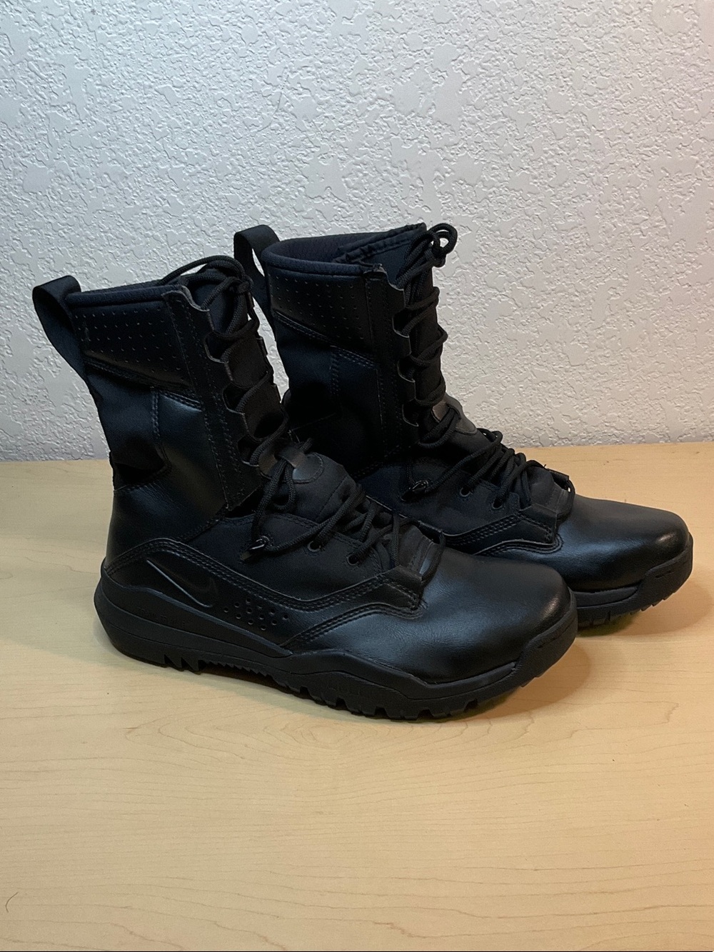 Nike SFB Field Black Tactical Combat Boots